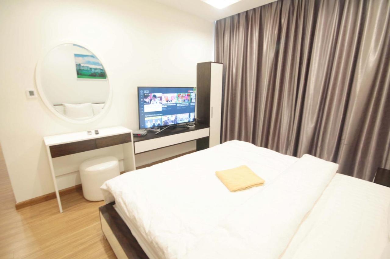 Bom Homes- Vinhomes Metropolis-Service Apartment Hanoi Exterior photo
