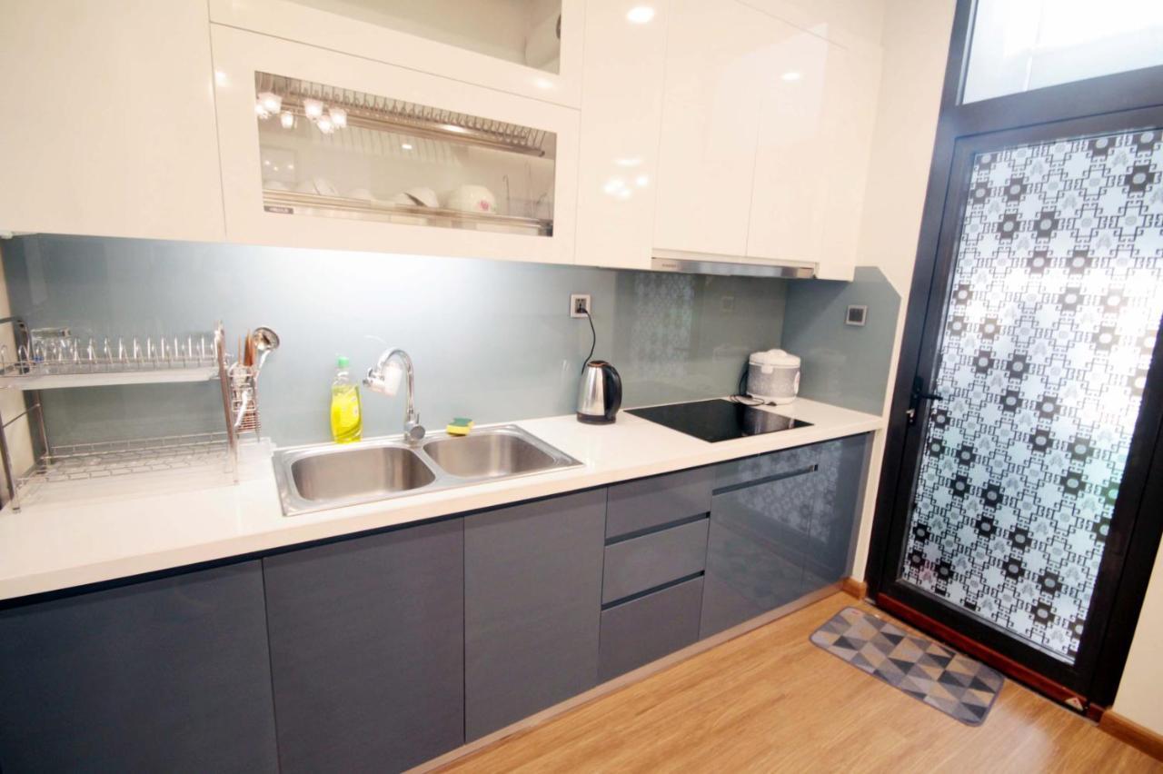 Bom Homes- Vinhomes Metropolis-Service Apartment Hanoi Exterior photo